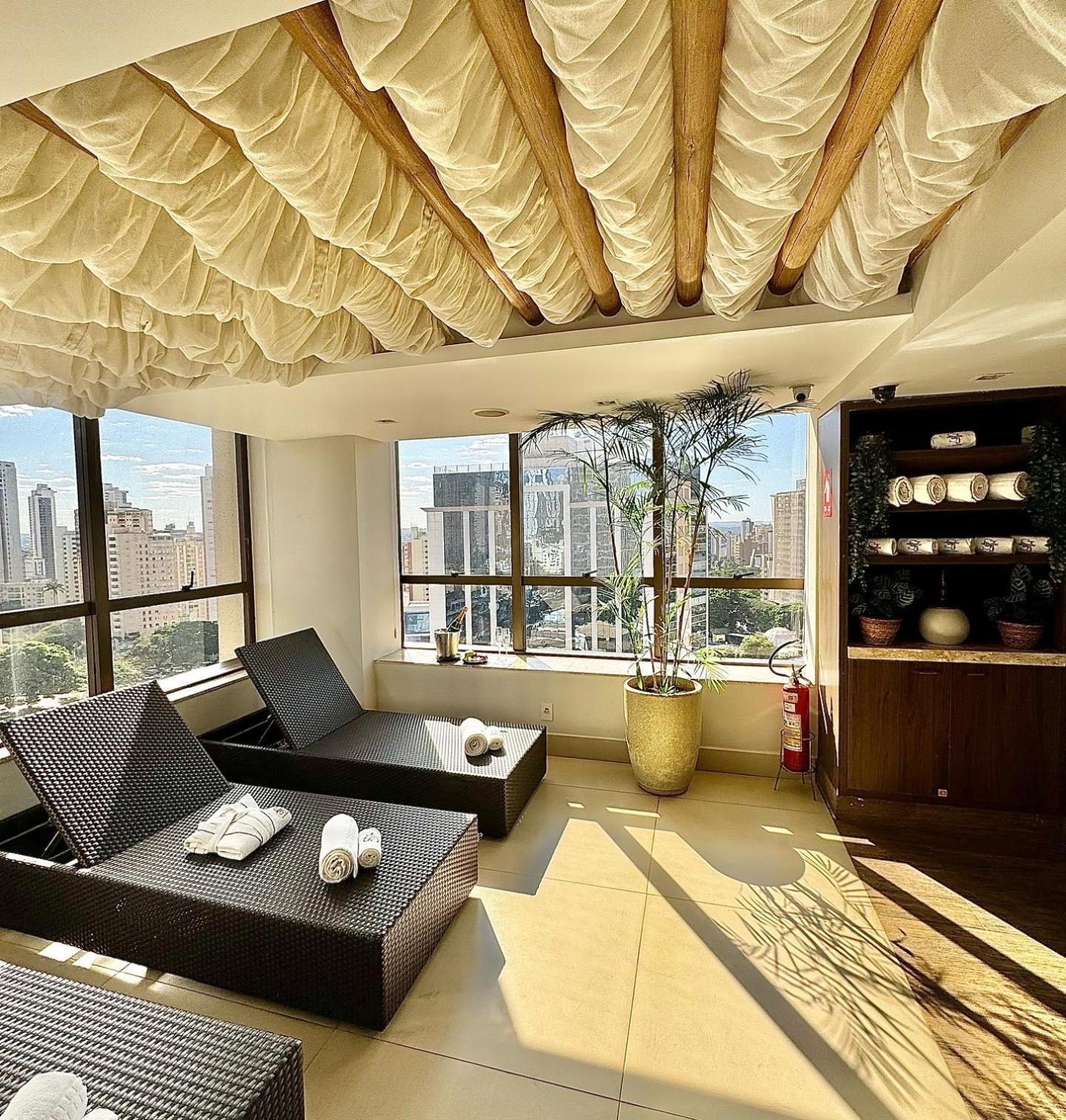 Sj Premium Hotels By Atlantica Goiânia Exteriör bild